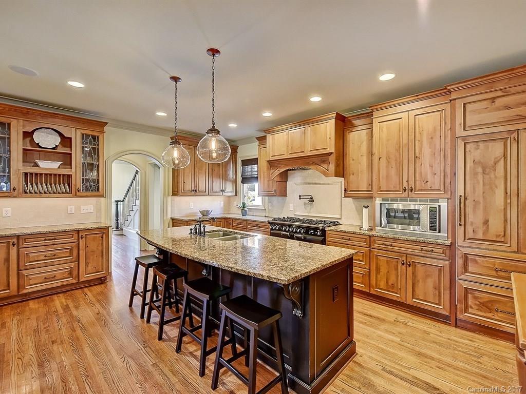 2241 Malvern Road Charlotte NC 28207