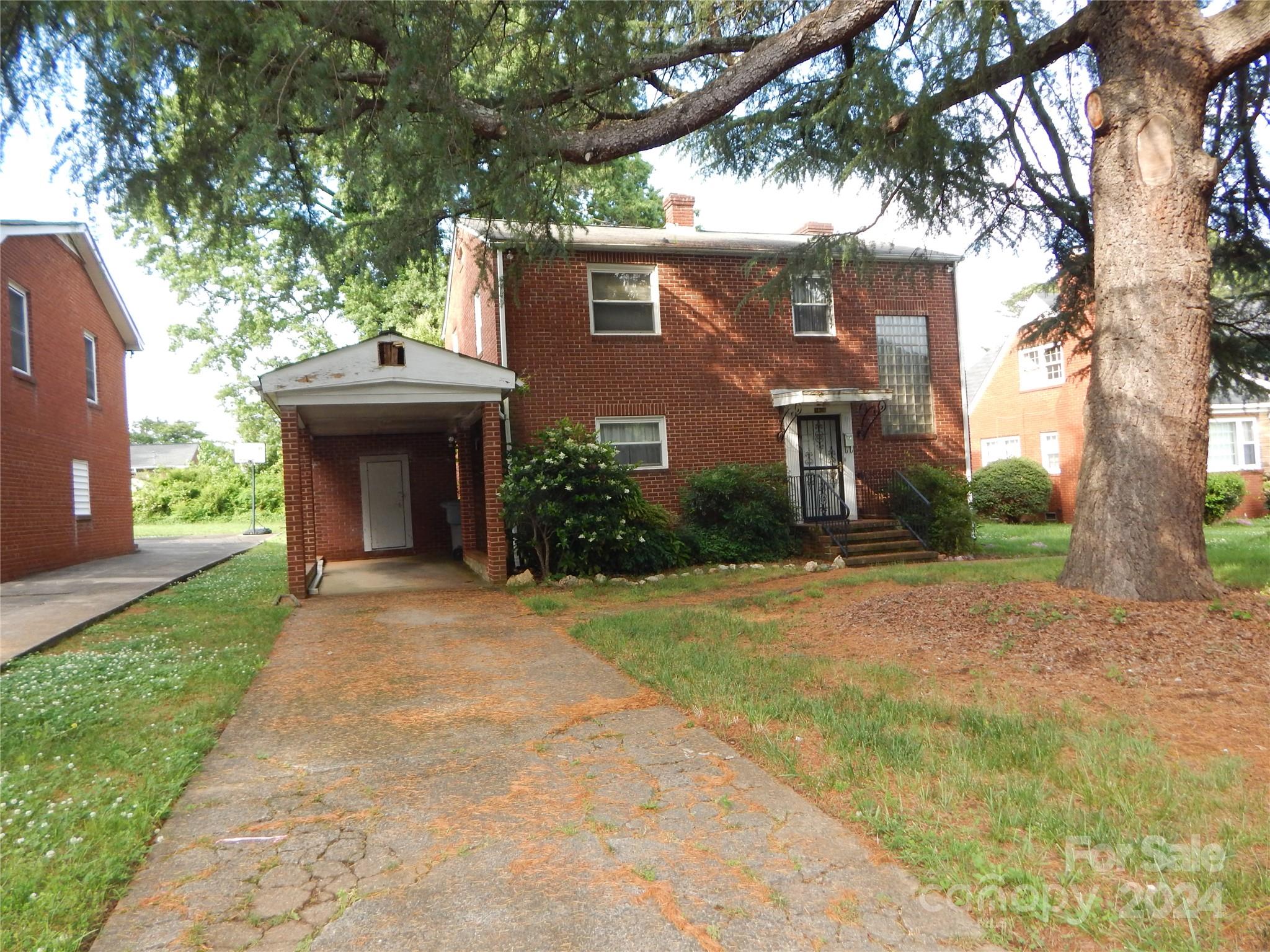 1808 Madison Avenue Charlotte NC 28216
