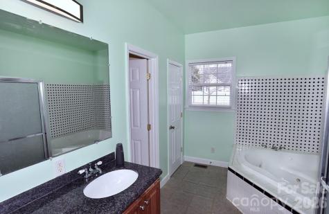 1203 Edgewater Court Salisbury NC 28146