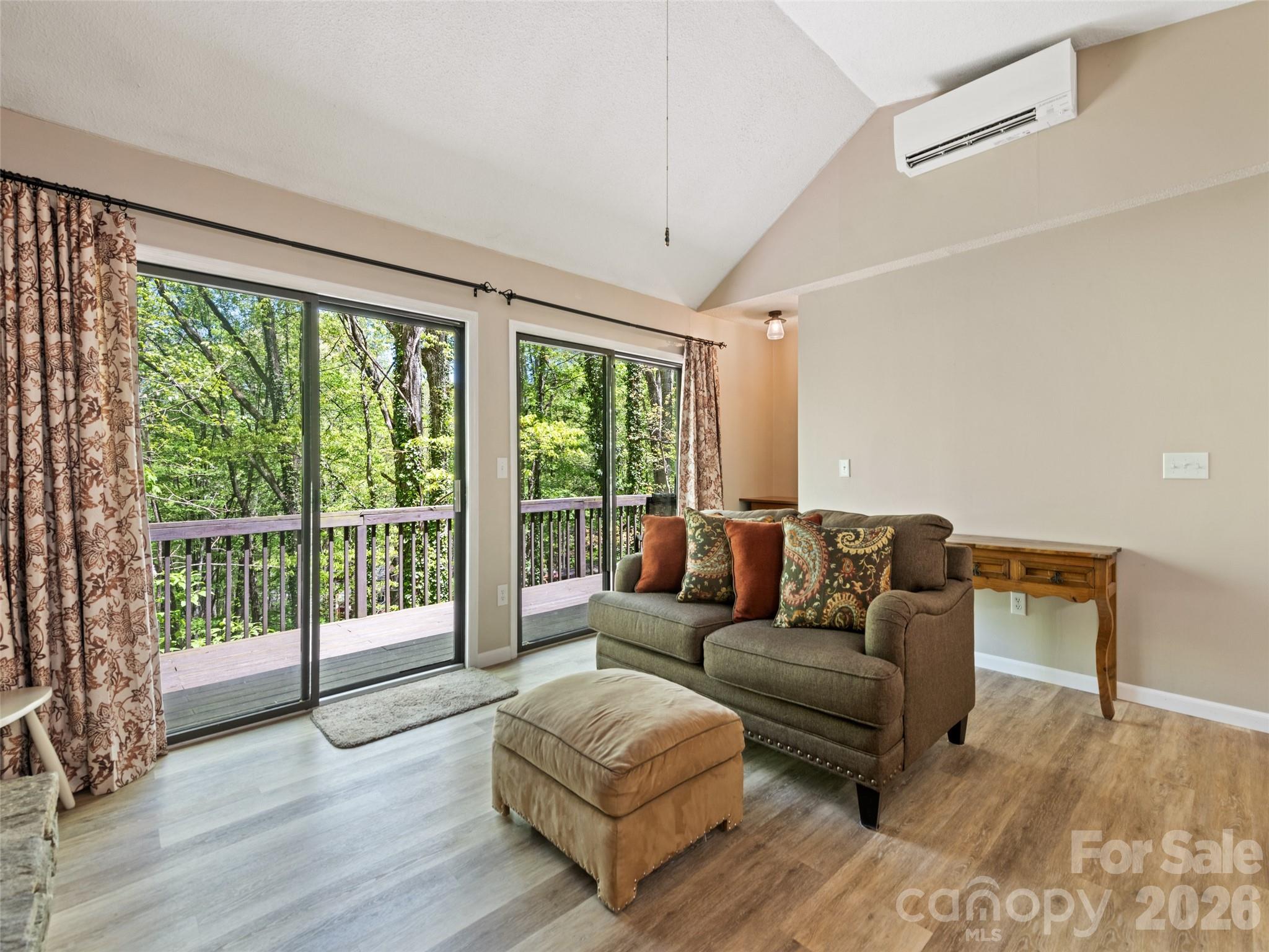 662 Locust Drive Maggie Valley NC 28751