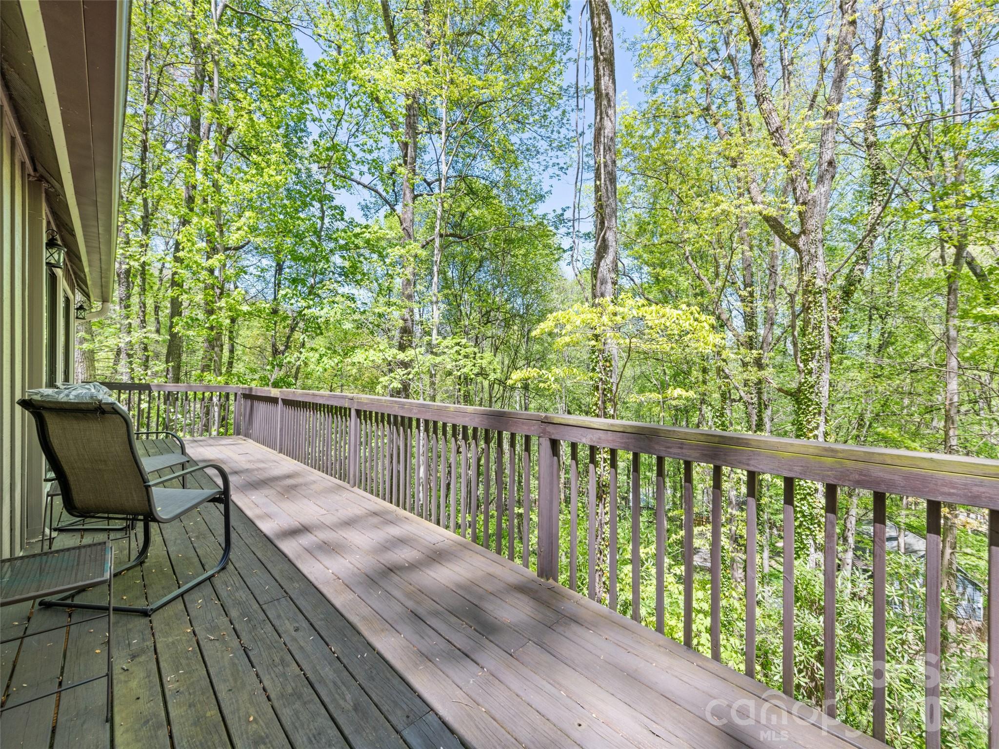 662 Locust Drive Maggie Valley NC 28751