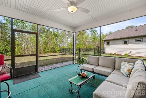 264 Flat Rock Drive Denver NC 28037