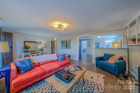 22 Mulberry Street Asheville NC 28804