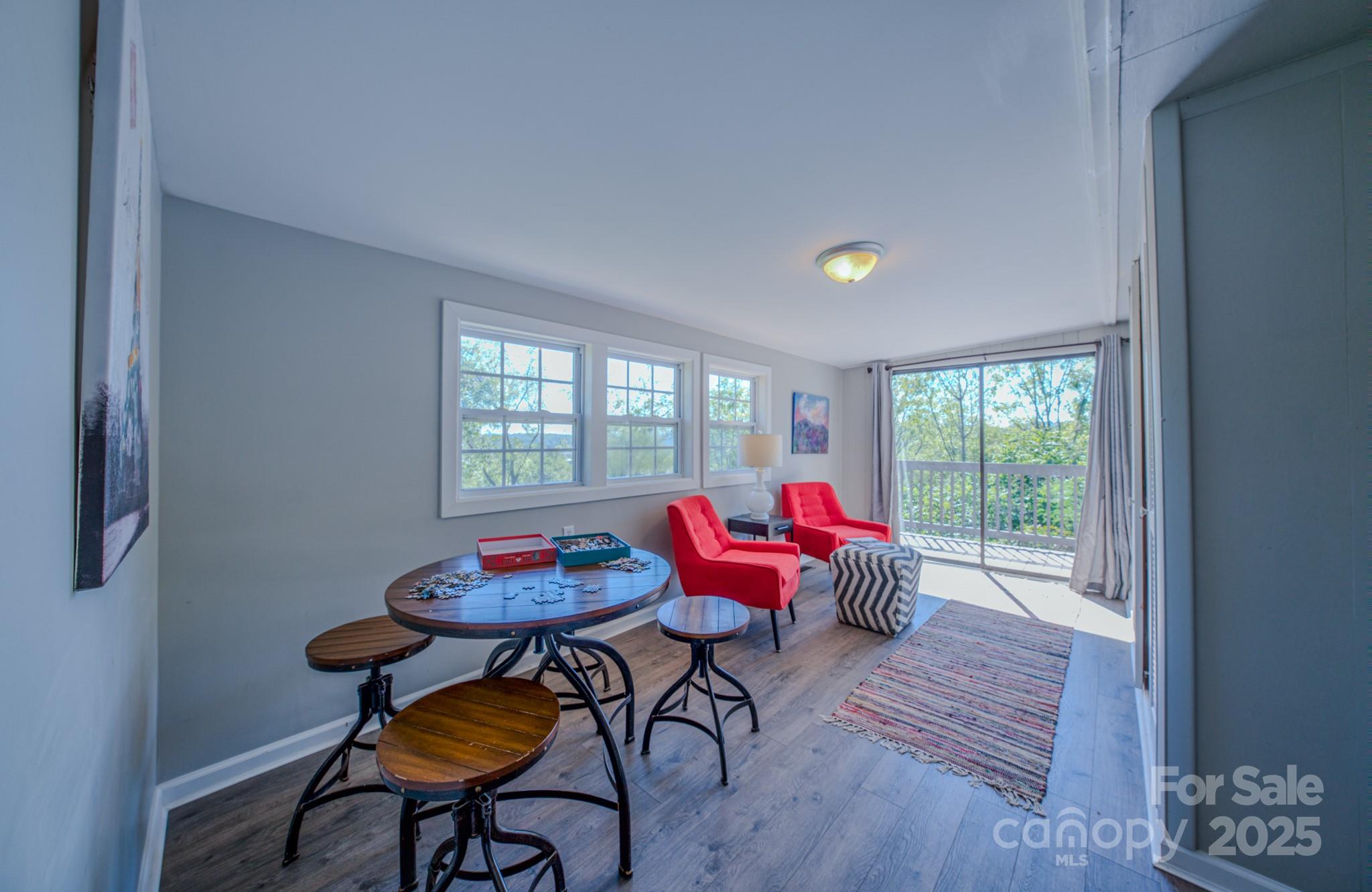 22 Mulberry Street Asheville NC 28804