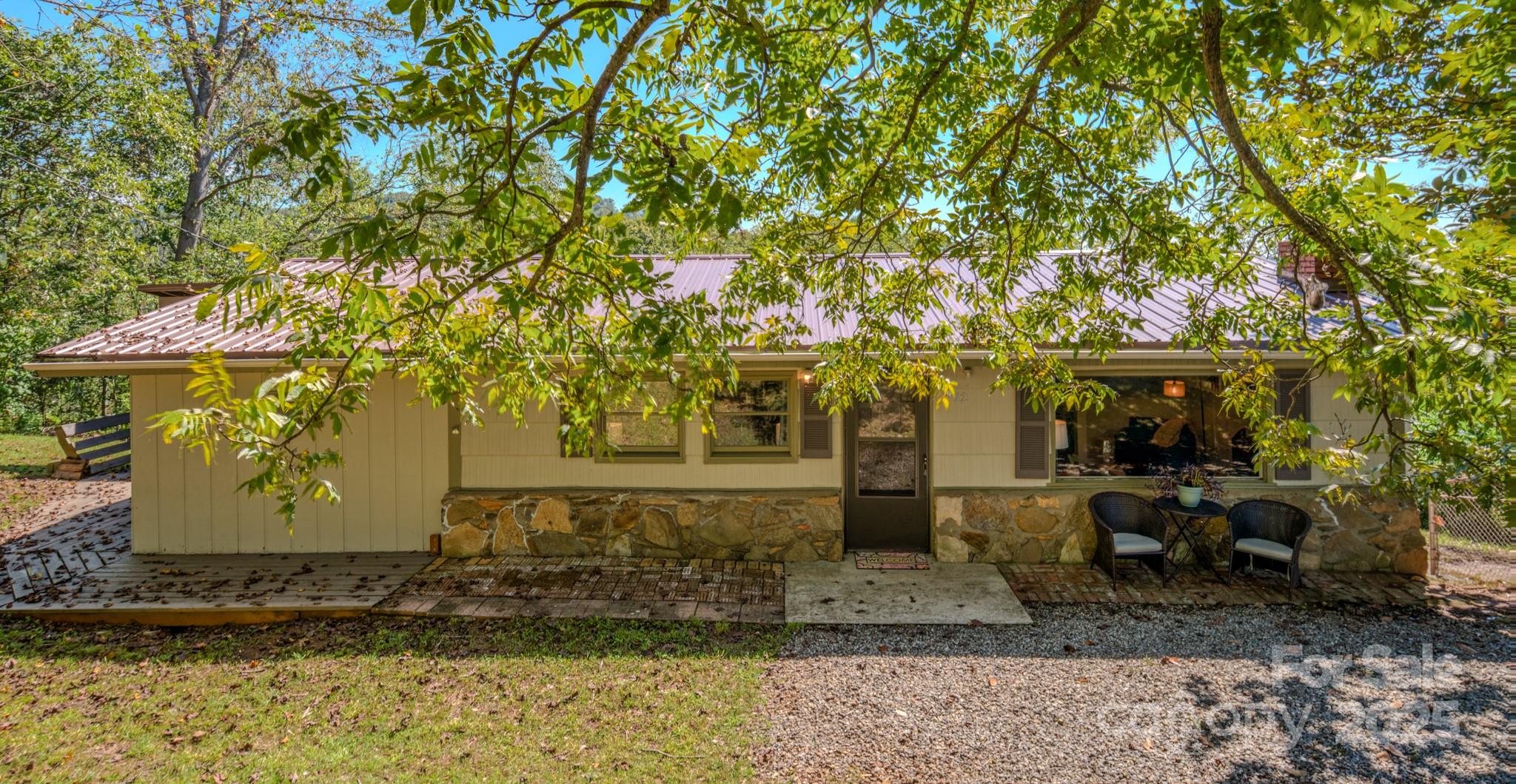 22 Mulberry Street Asheville NC 28804