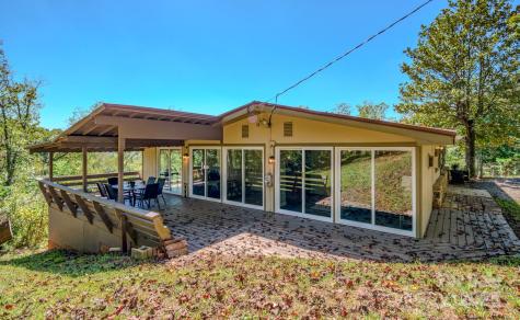 22 Mulberry Street Asheville NC 28804