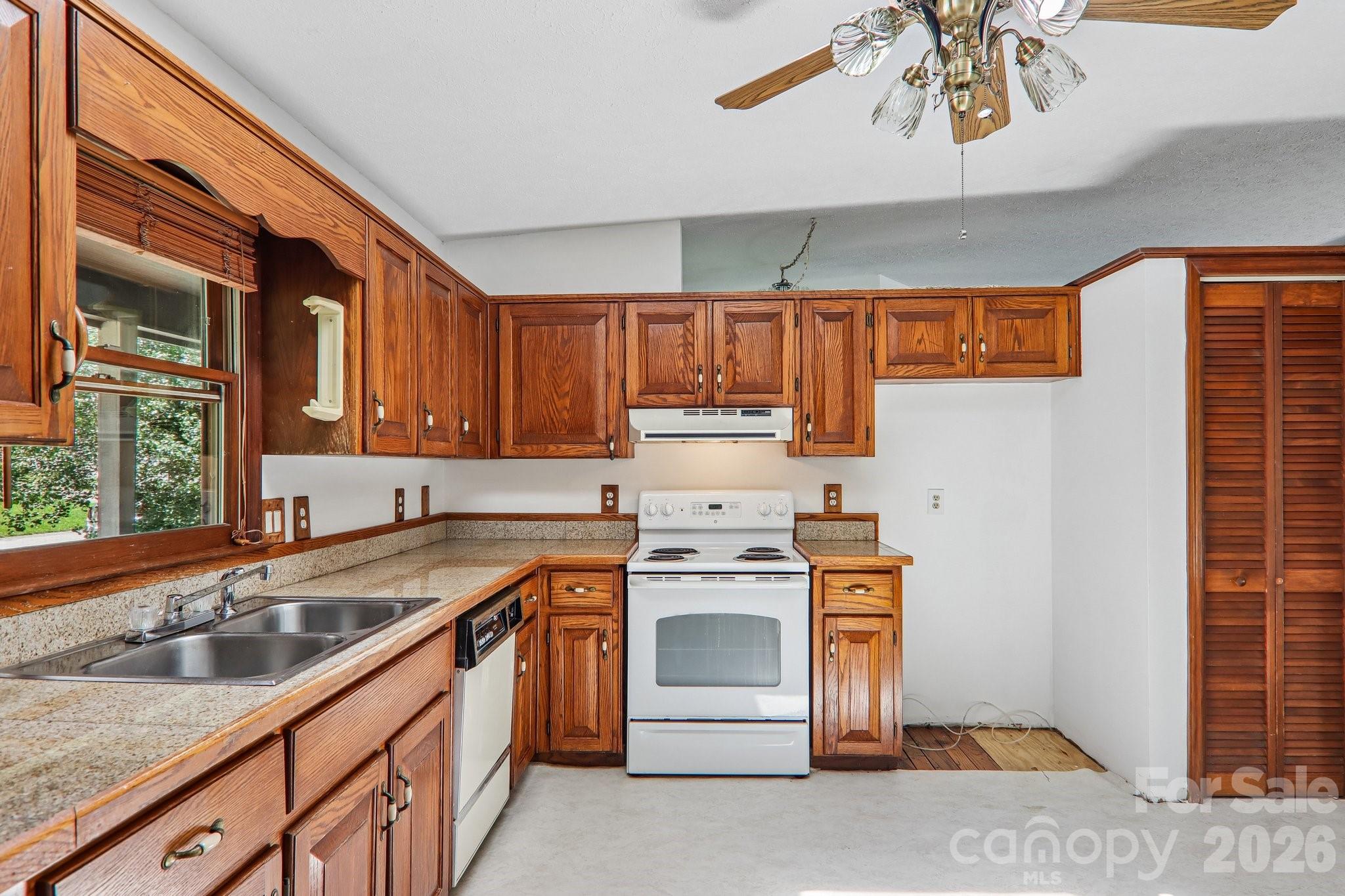 48 Chambers View Drive Clyde NC 28721