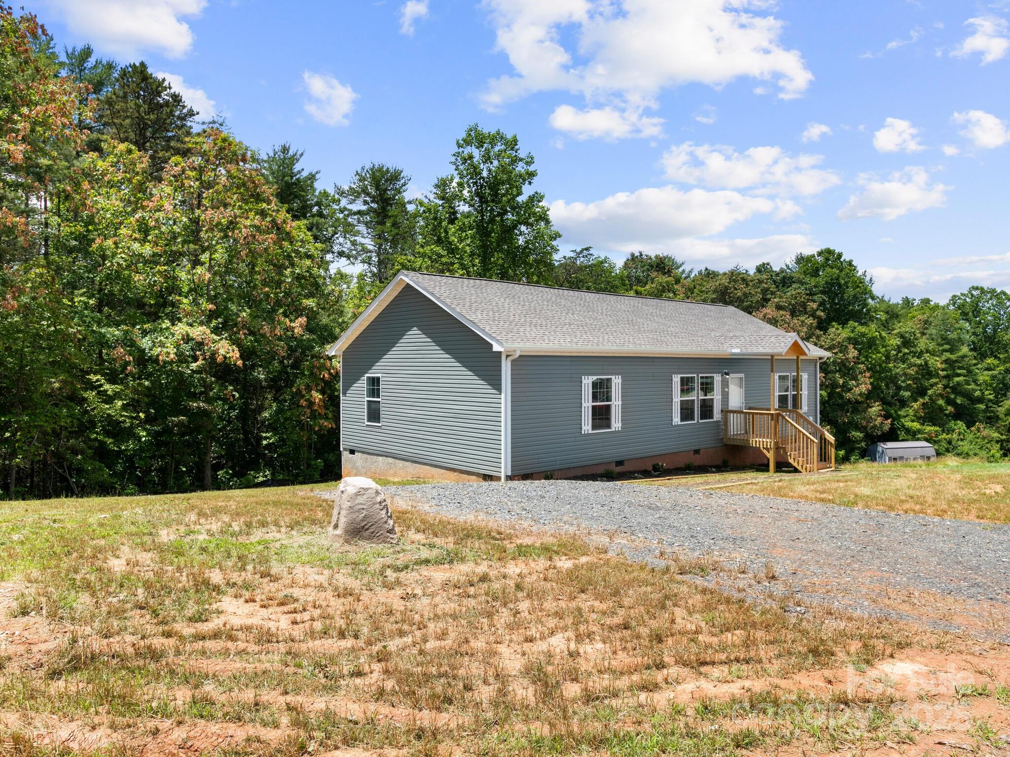 207 Walnut Branch Road Weaverville NC 28787