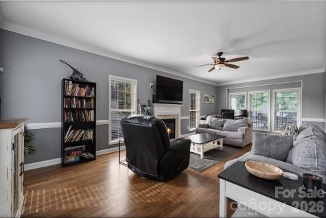 2604 Ironwood Drive Hickory NC 28602
