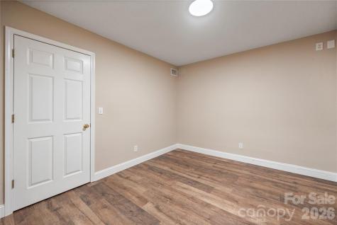 2604 Ironwood Drive Hickory NC 28602