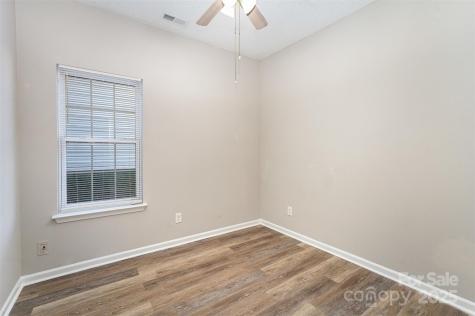 6316 Derryfield Drive Charlotte NC 28213