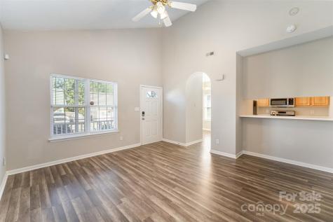 6316 Derryfield Drive Charlotte NC 28213