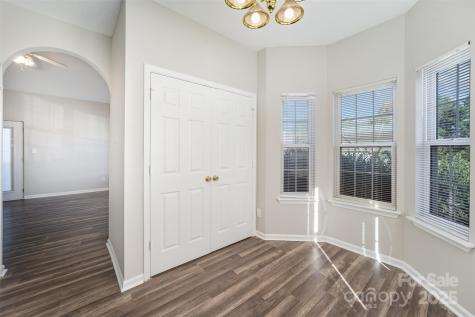 6316 Derryfield Drive Charlotte NC 28213