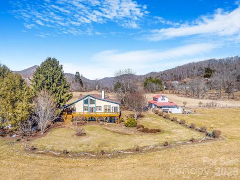 22 Mountain Spring Lane Canton NC 28716