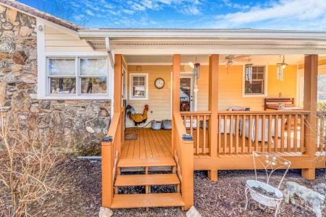 22 Mountain Spring Lane Canton NC 28716