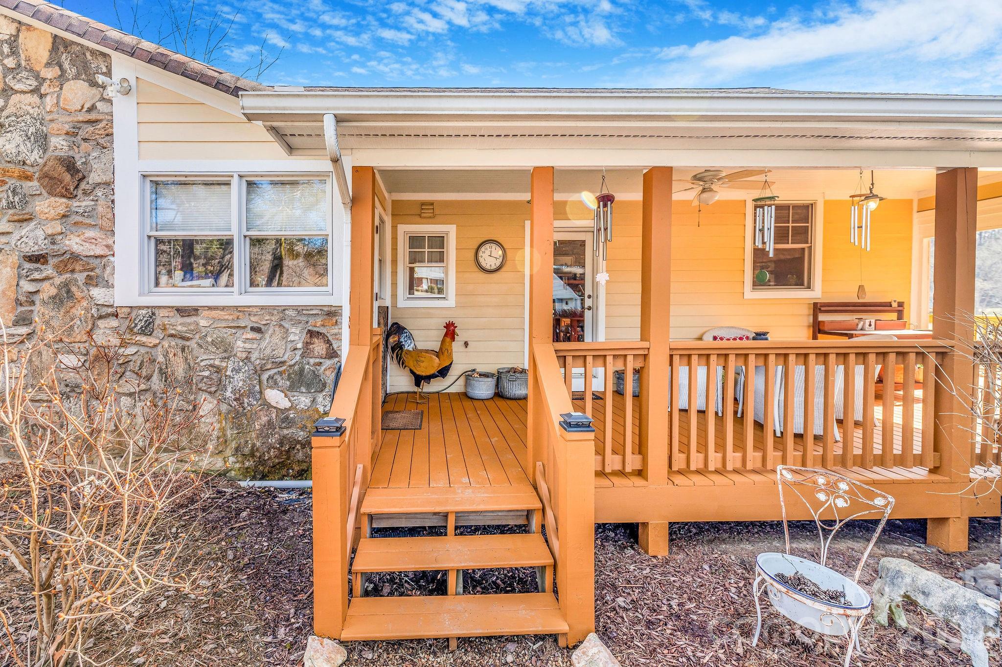 22 Mountain Spring Lane Canton NC 28716