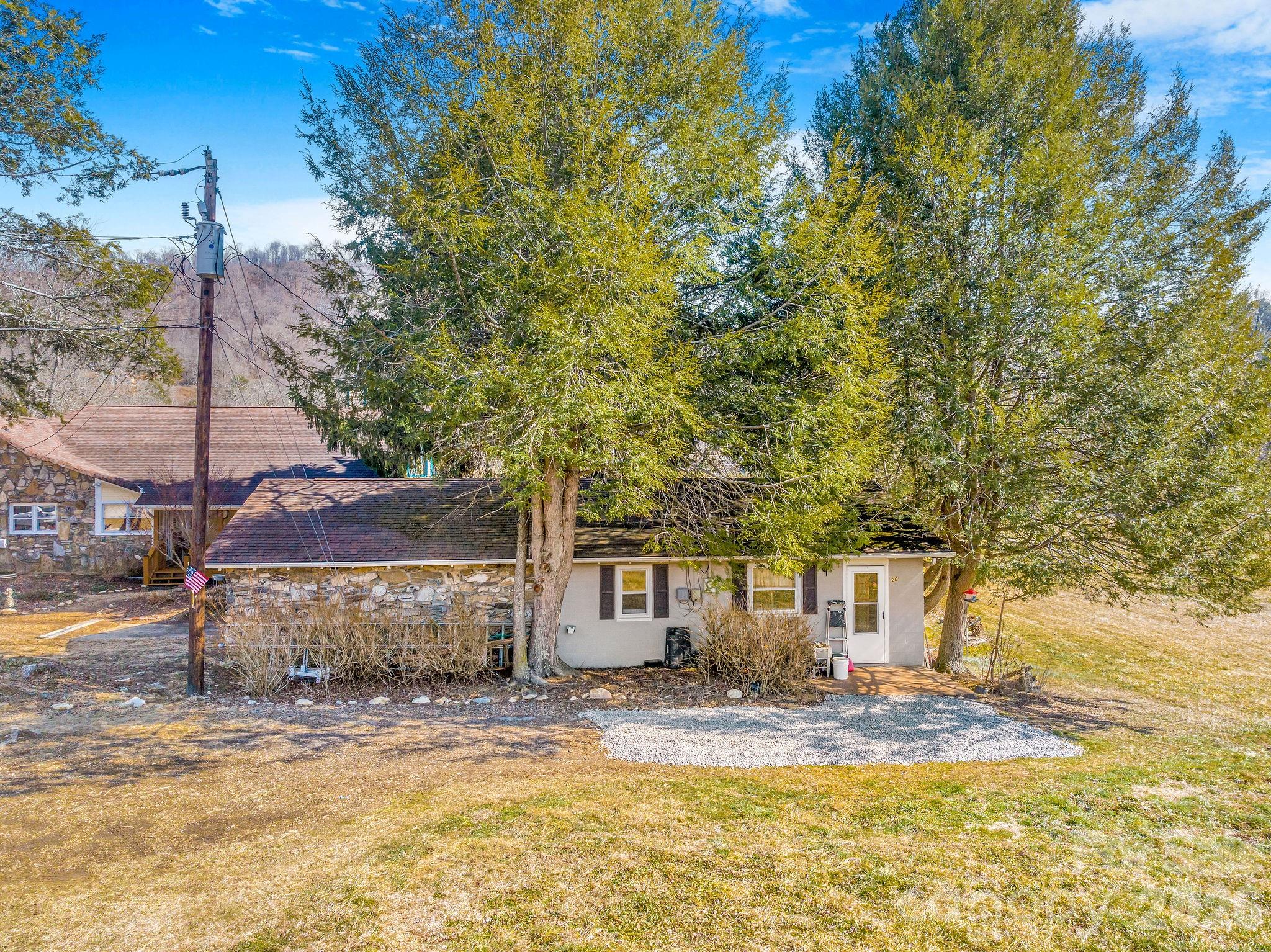 22 Mountain Spring Lane Canton NC 28716
