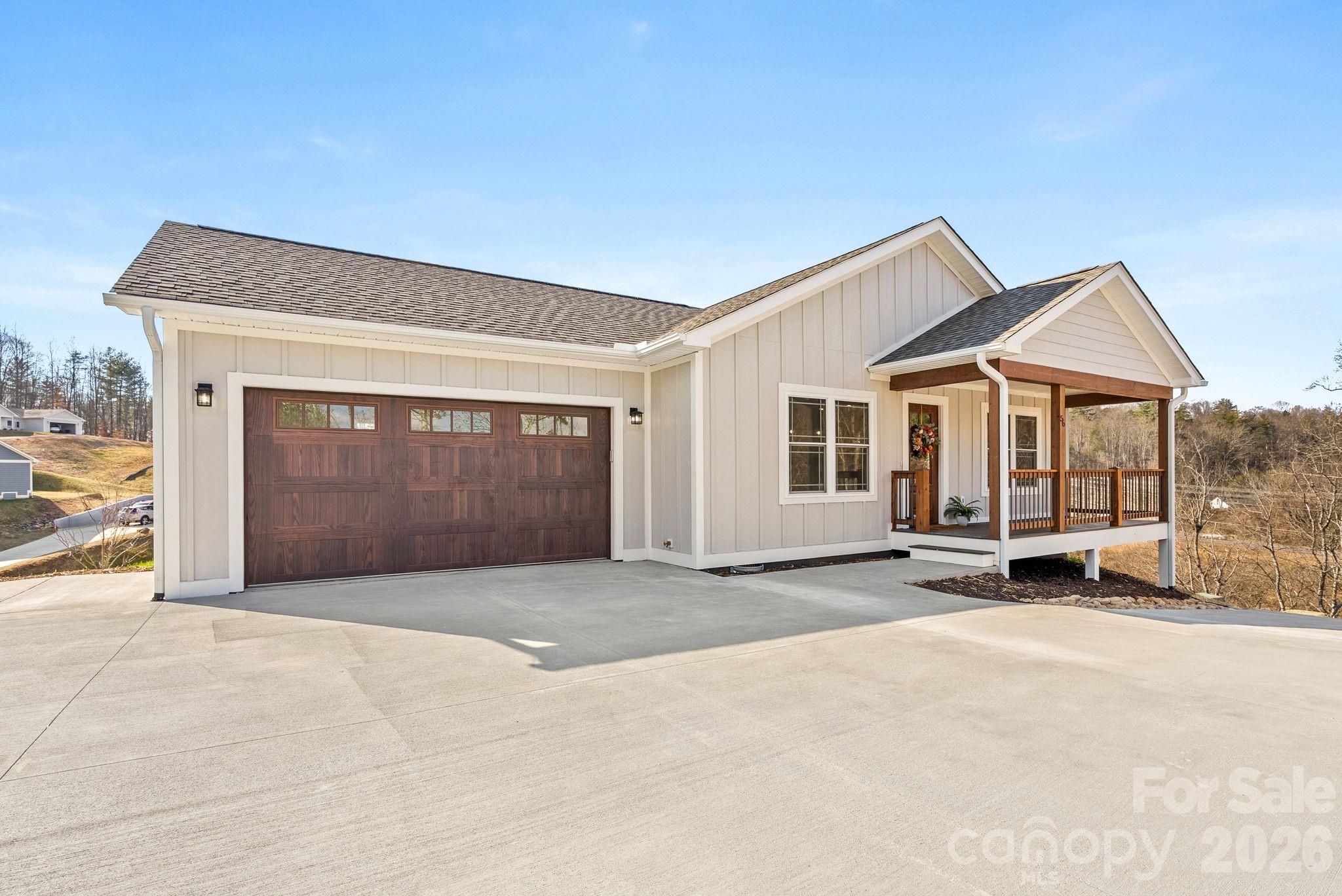 56 White Oak Place Mars Hill NC 28754