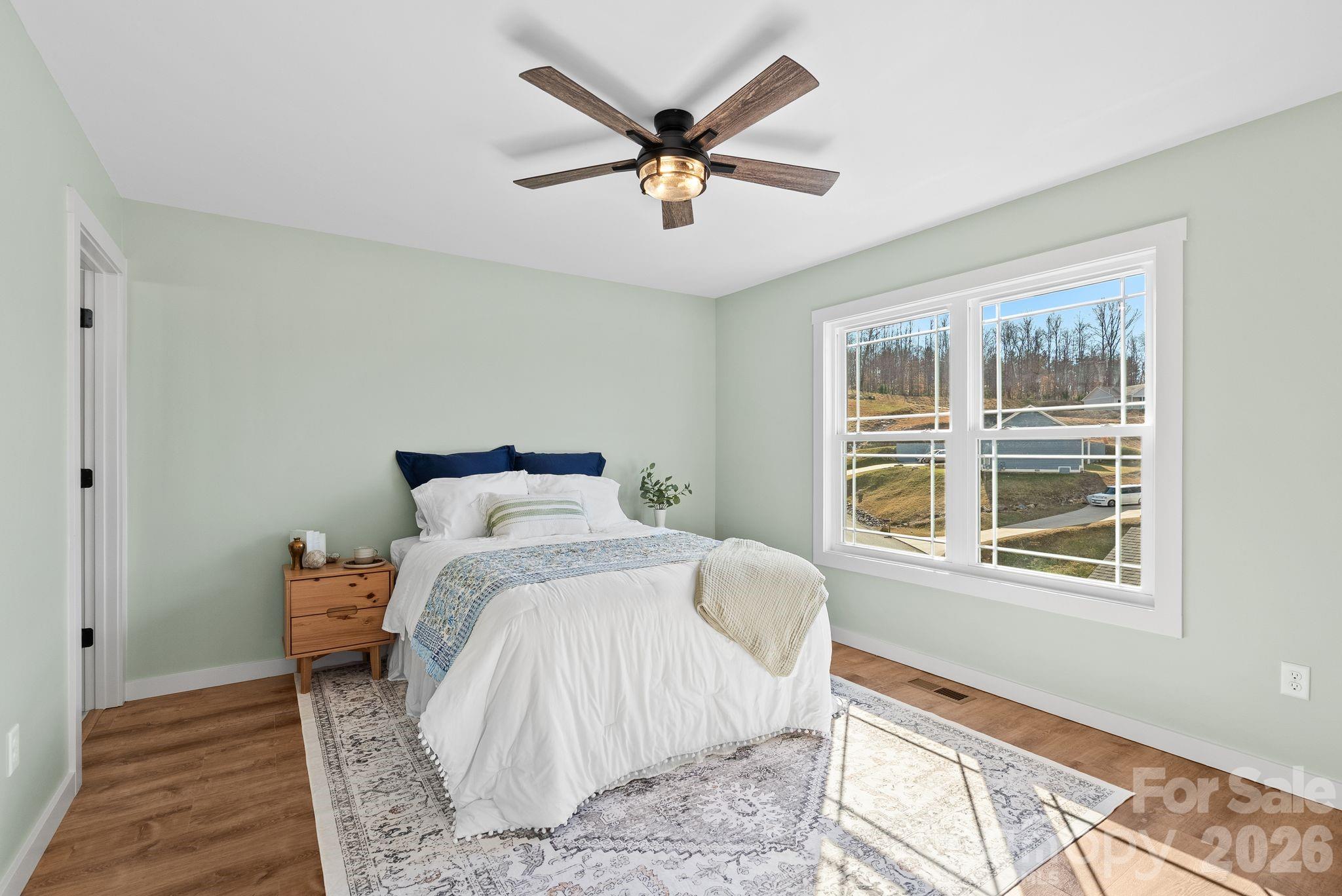 56 White Oak Place Mars Hill NC 28754
