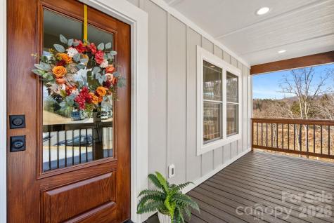 56 White Oak Place Mars Hill NC 28754