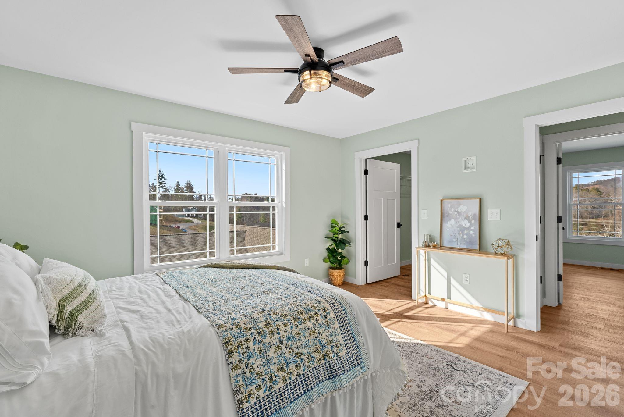 56 White Oak Place Mars Hill NC 28754