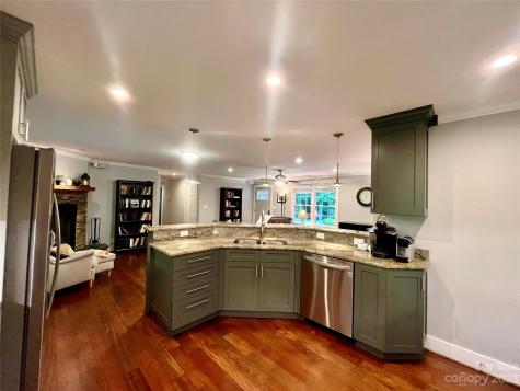 2015 S 226 Highway Bakersville NC 28705