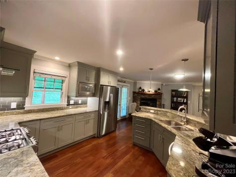 2015 S 226 Highway Bakersville NC 28705