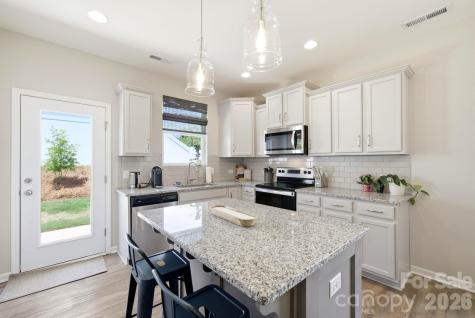 5914 River Meadow Court Charlotte NC 28213