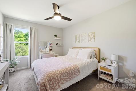 5914 River Meadow Court Charlotte NC 28213