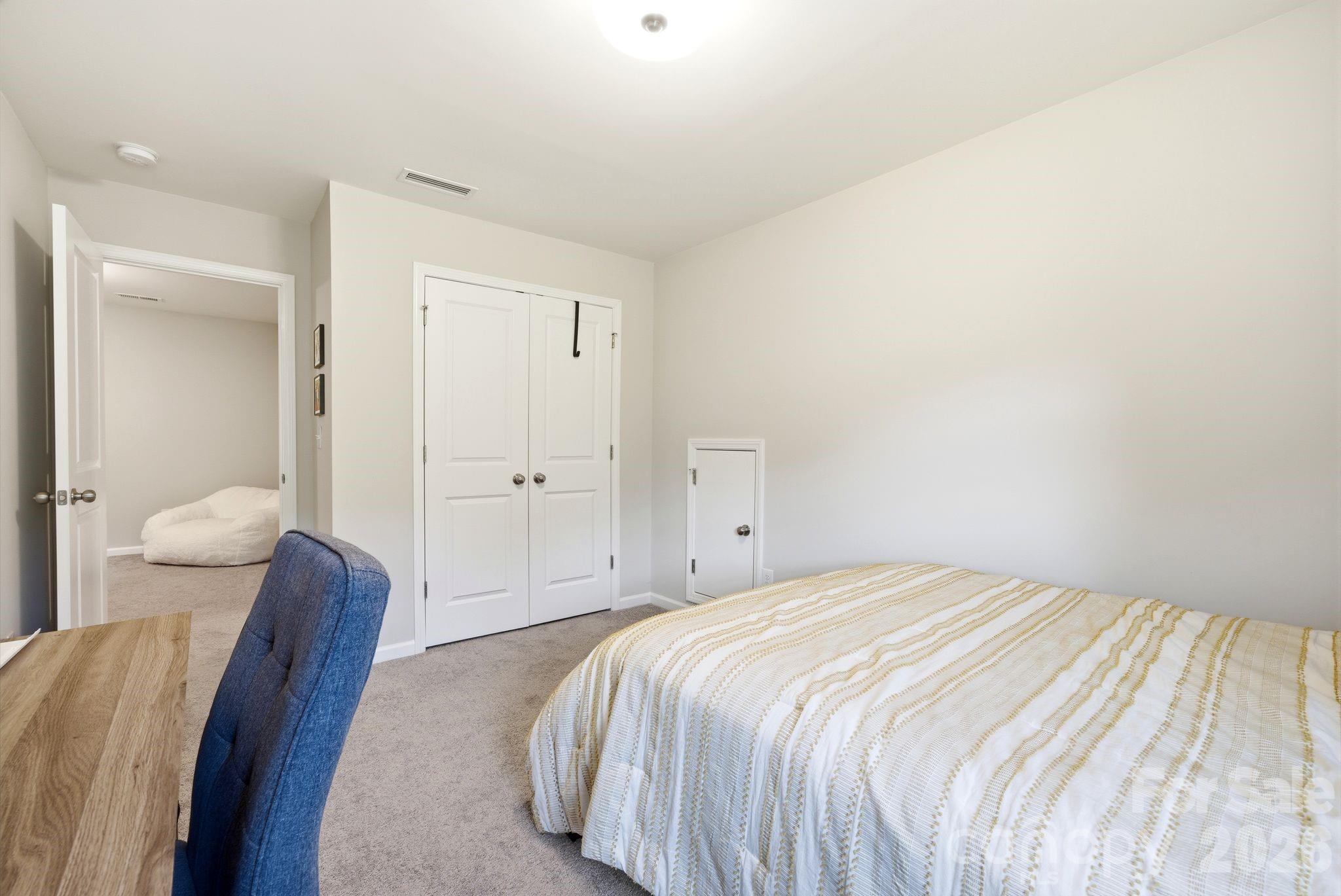 5914 River Meadow Court Charlotte NC 28213