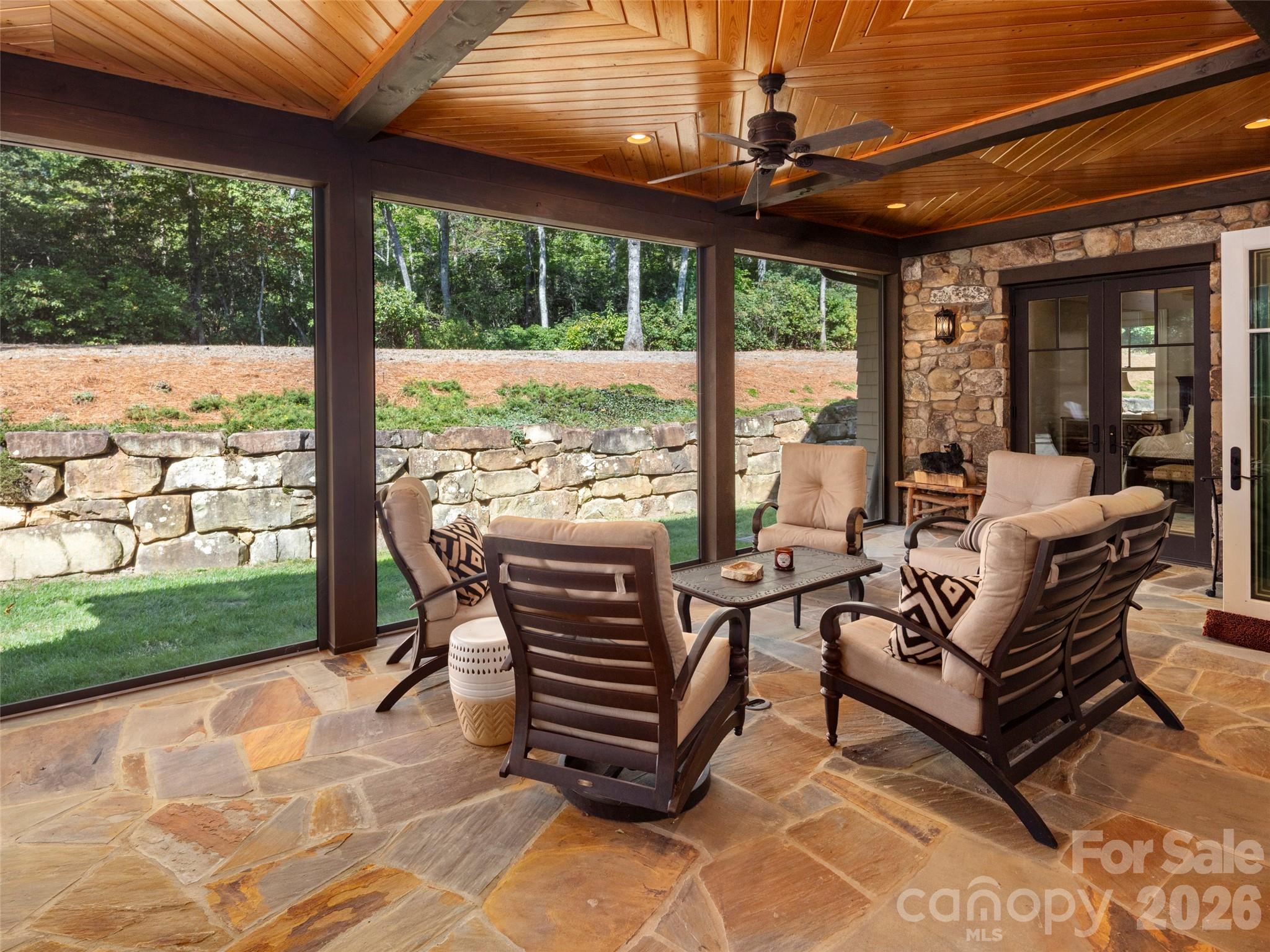 1946 White Tree Trail Arden NC 28704