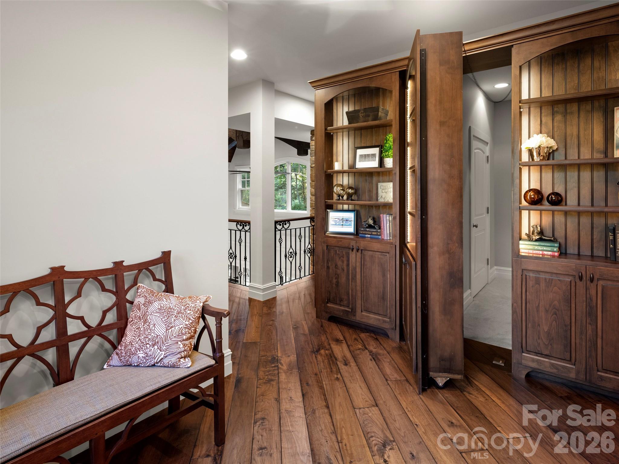 1946 White Tree Trail Arden NC 28704