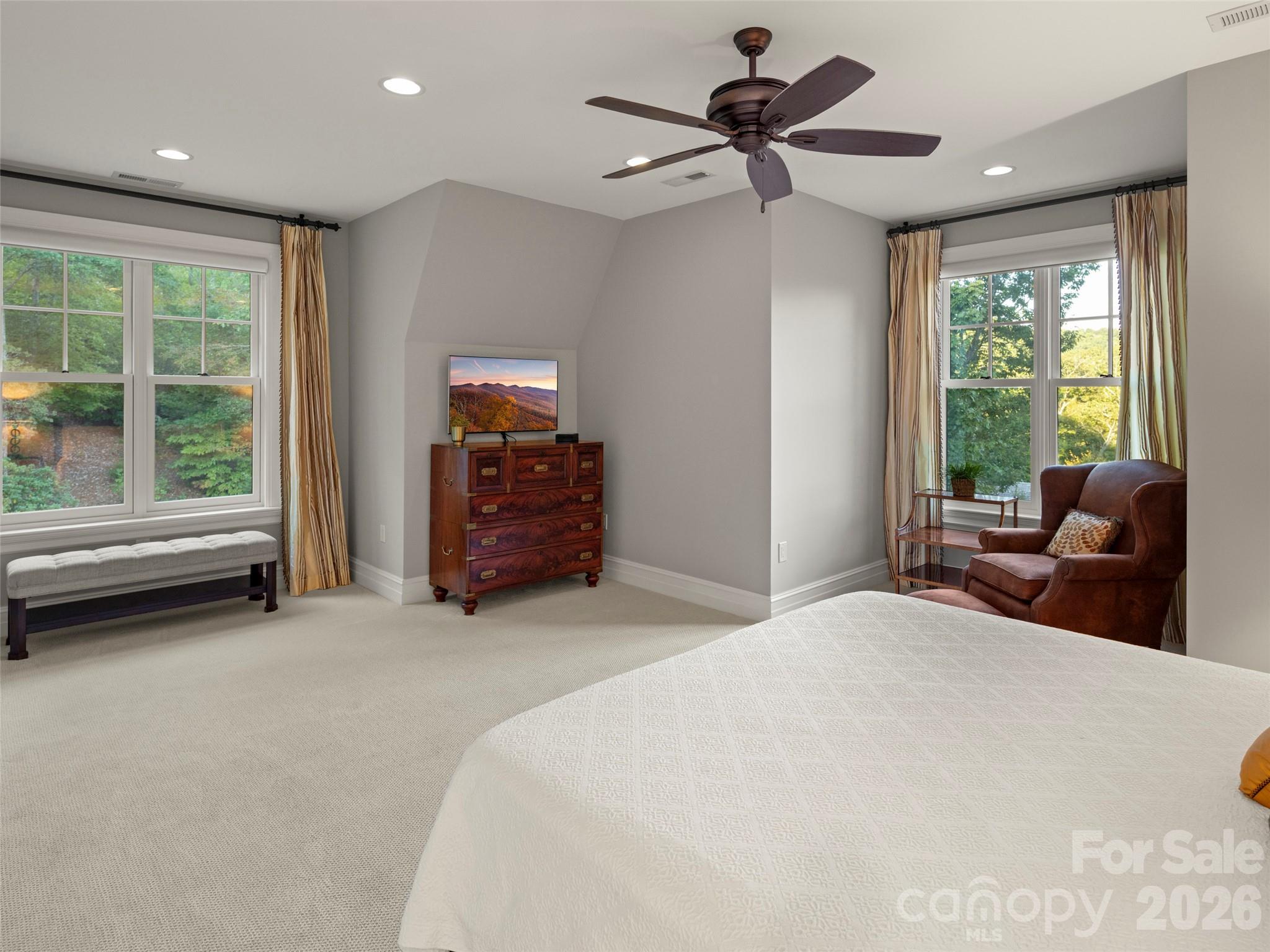 1946 White Tree Trail Arden NC 28704