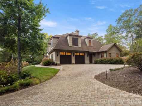1946 White Tree Trail Arden NC 28704