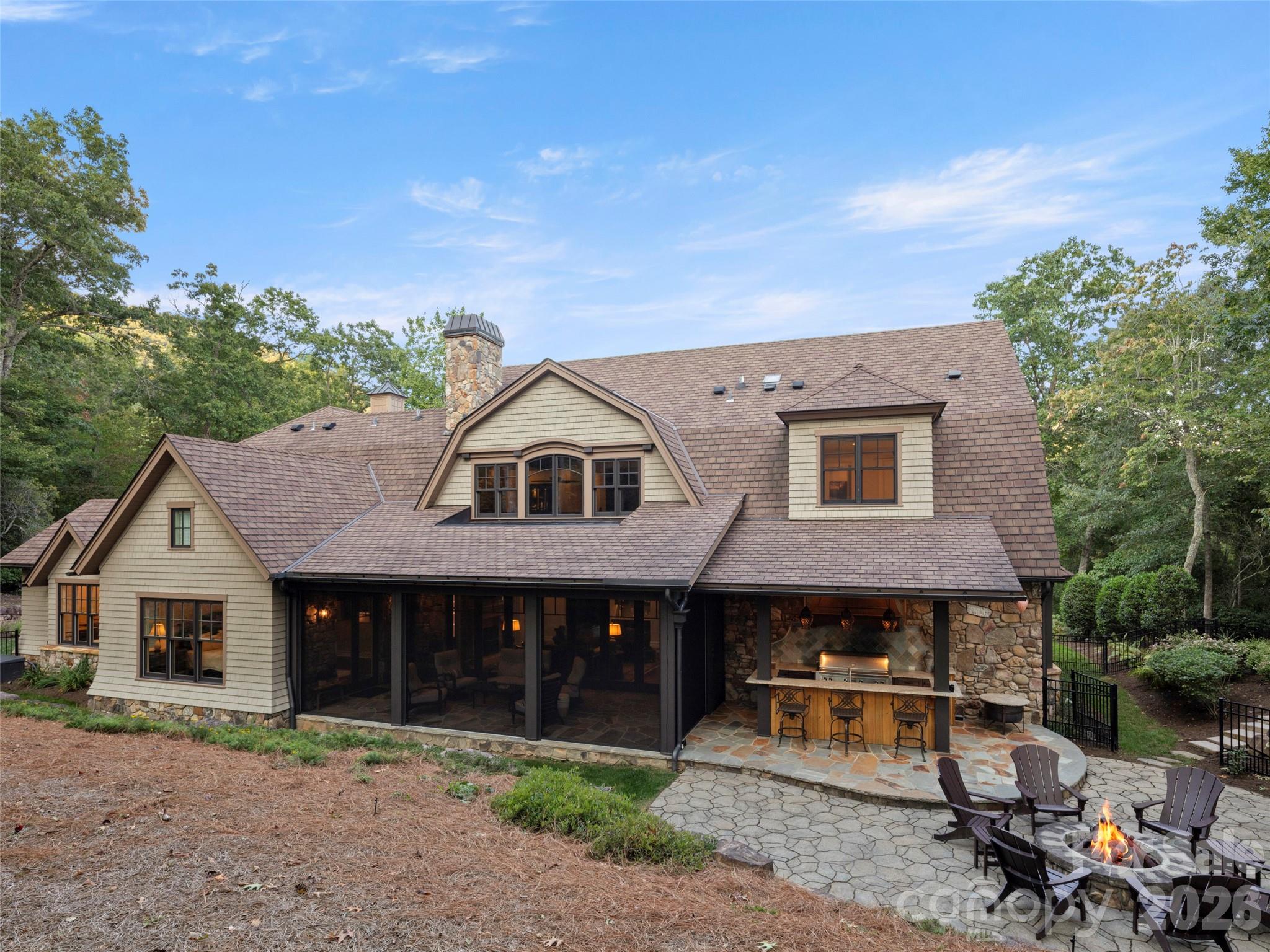 1946 White Tree Trail Arden NC 28704