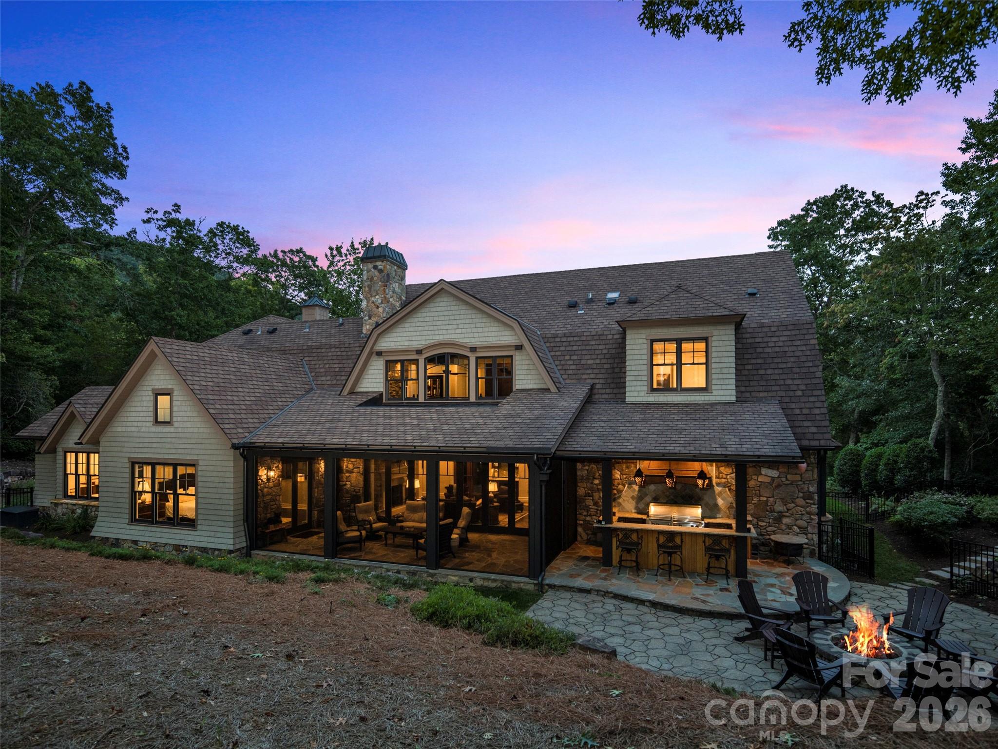 1946 White Tree Trail Arden NC 28704