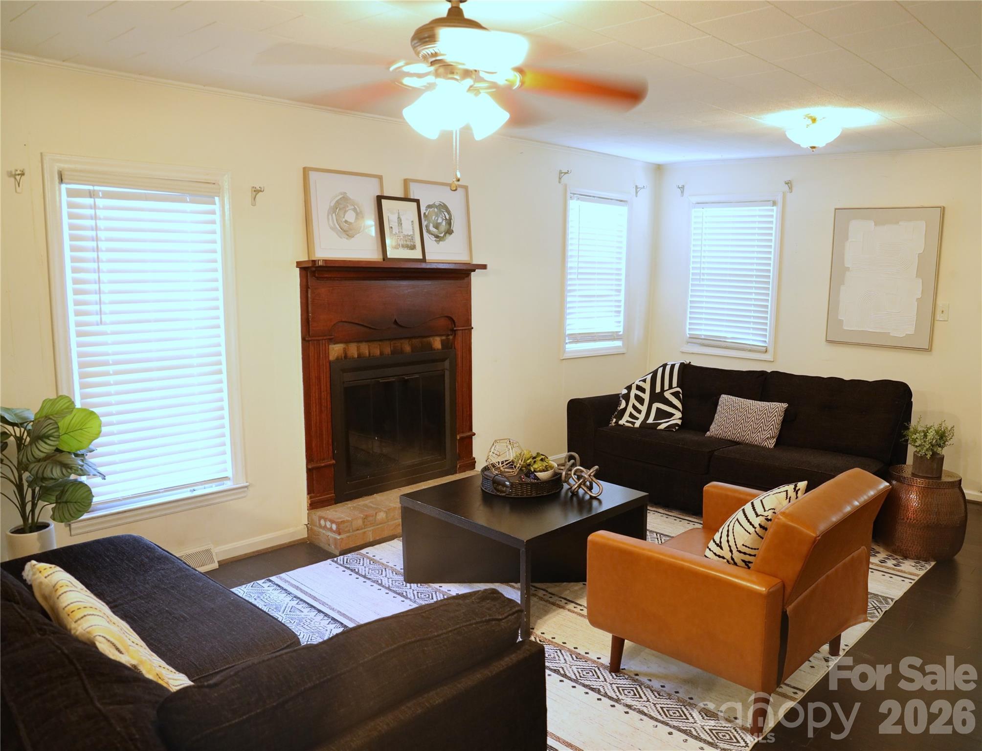 1912 Graham Street Gastonia NC 28052