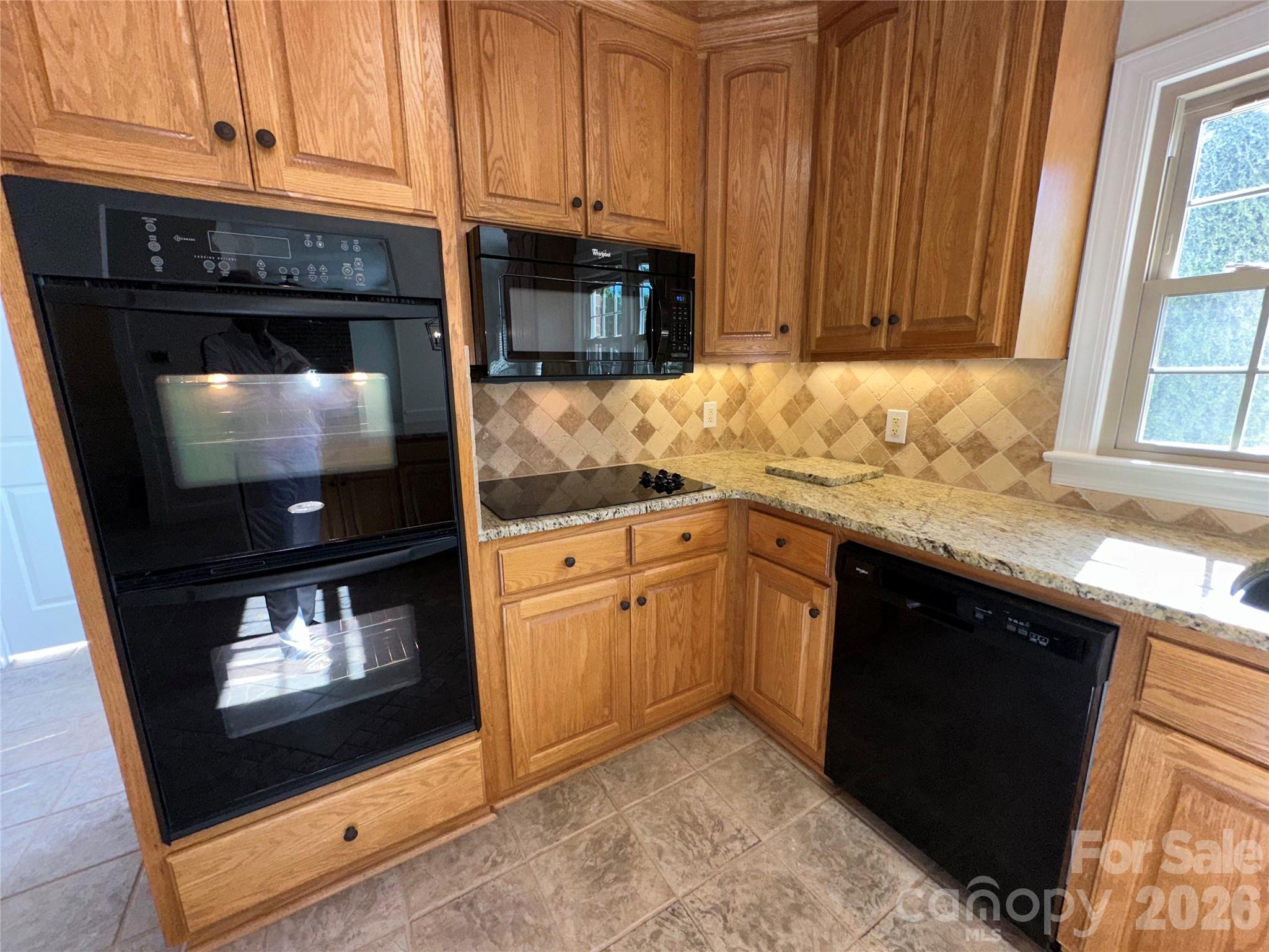 8219 Deer Drive Harrisburg NC 28075
