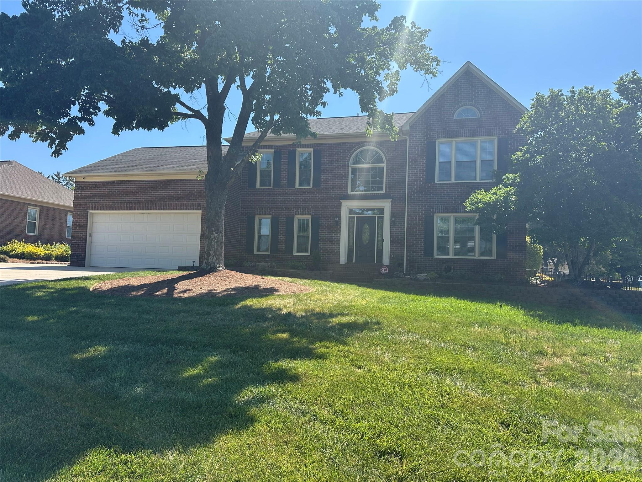 8219 Deer Drive Harrisburg NC 28075