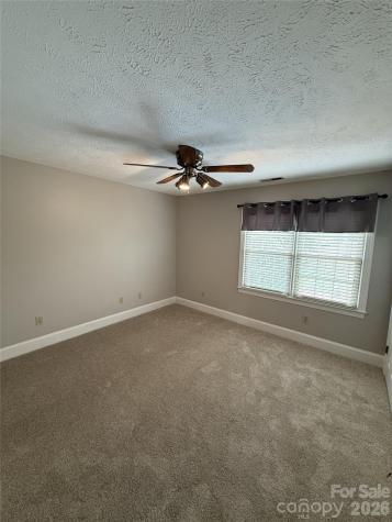 8219 Deer Drive Harrisburg NC 28075