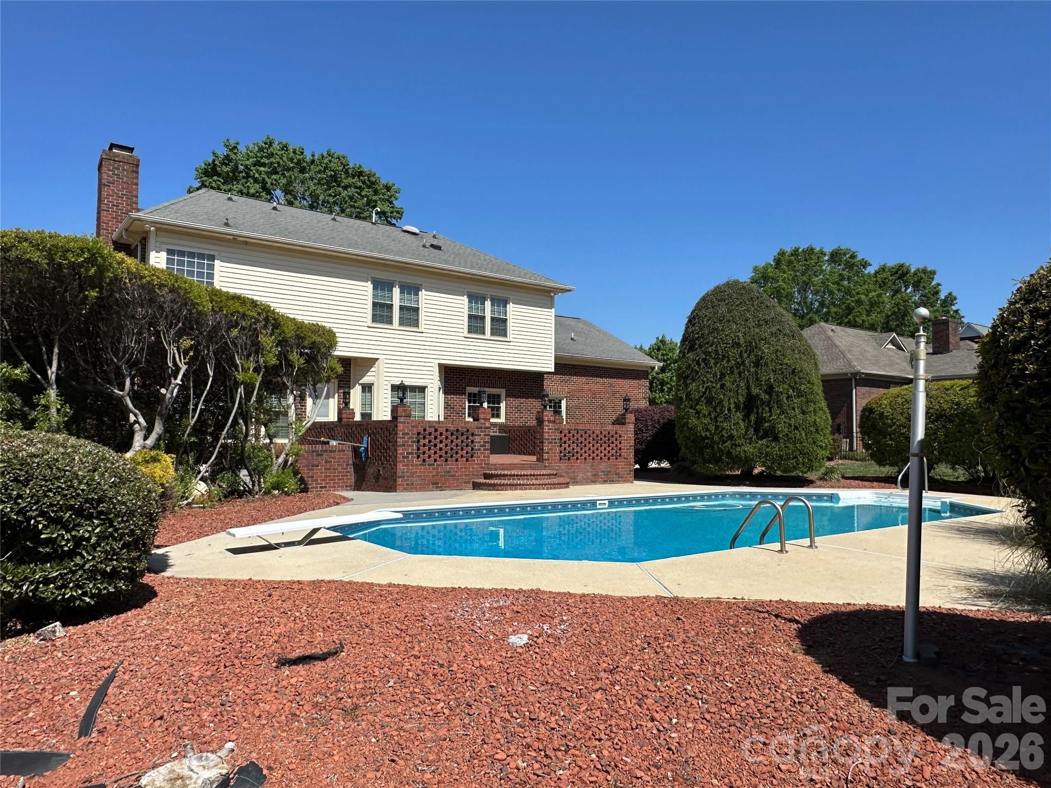 8219 Deer Drive Harrisburg NC 28075