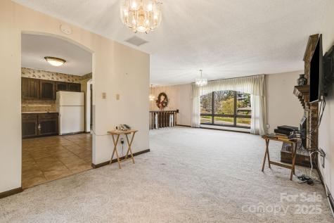 105 White Oak Circle Black Mountain NC 28711