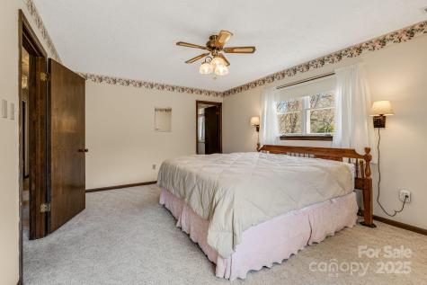 105 White Oak Circle Black Mountain NC 28711
