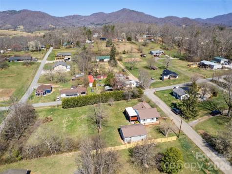 157 Morgan Street Canton NC 28716
