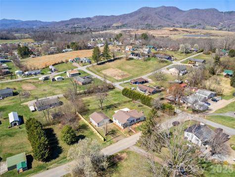 157 Morgan Street Canton NC 28716