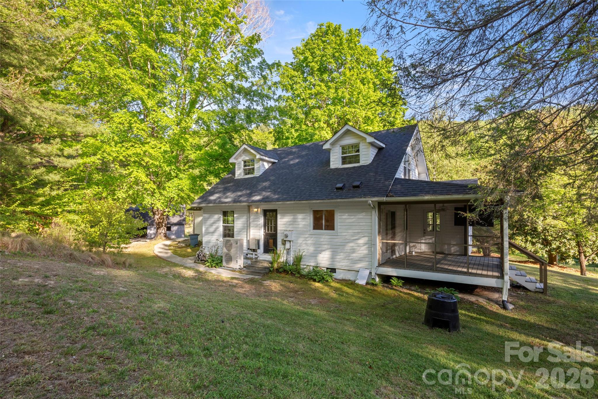 229 Sandstone Lane Hendersonville NC 28739