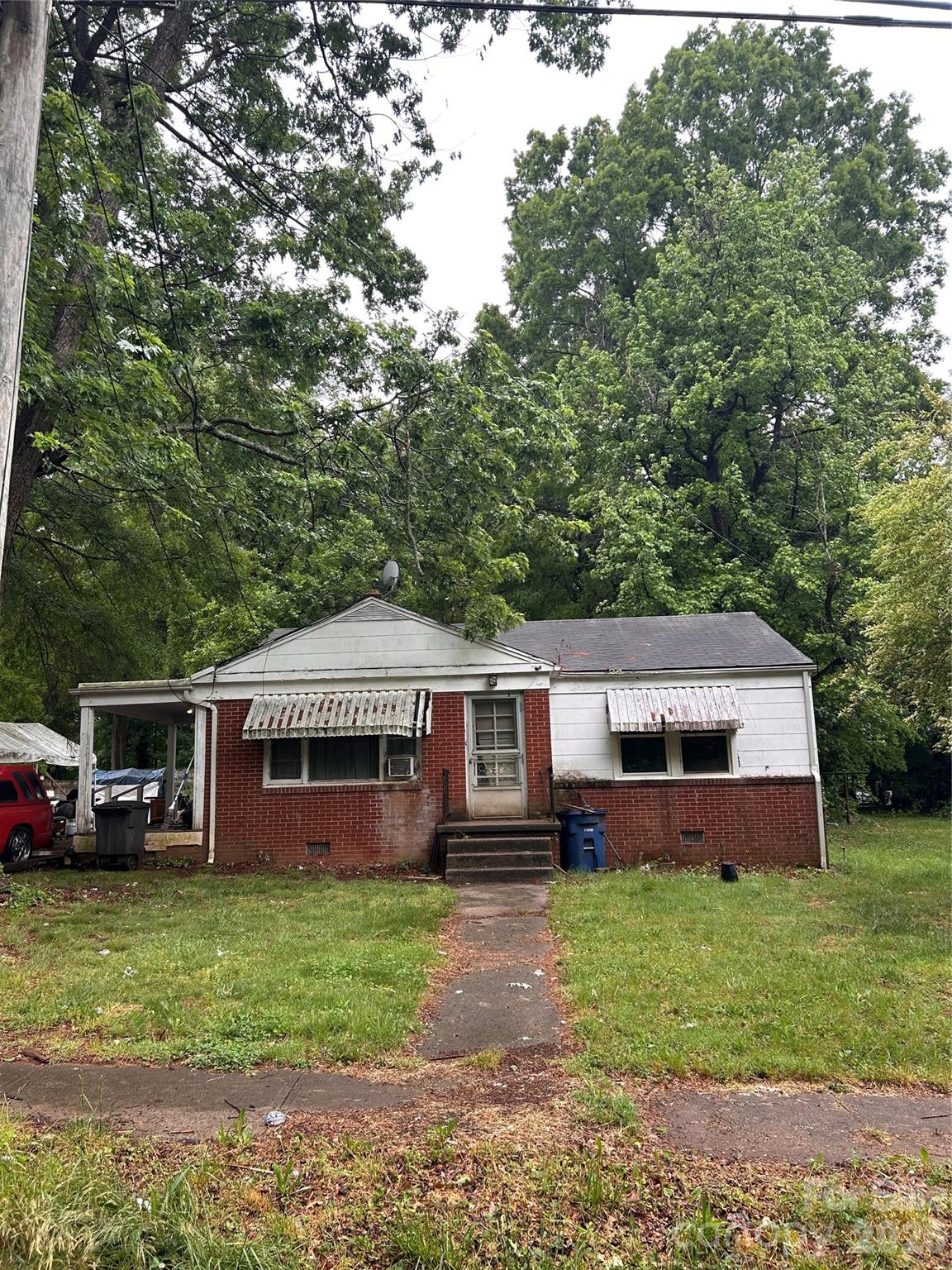528 Woodlawn Drive Statesville NC 28677