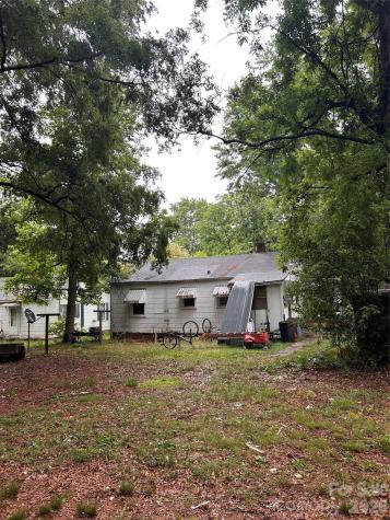 528 Woodlawn Drive Statesville NC 28677