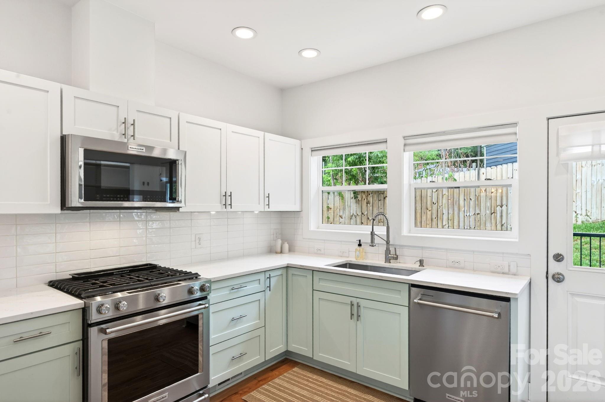 163 Sand Hill Road Asheville NC 28806