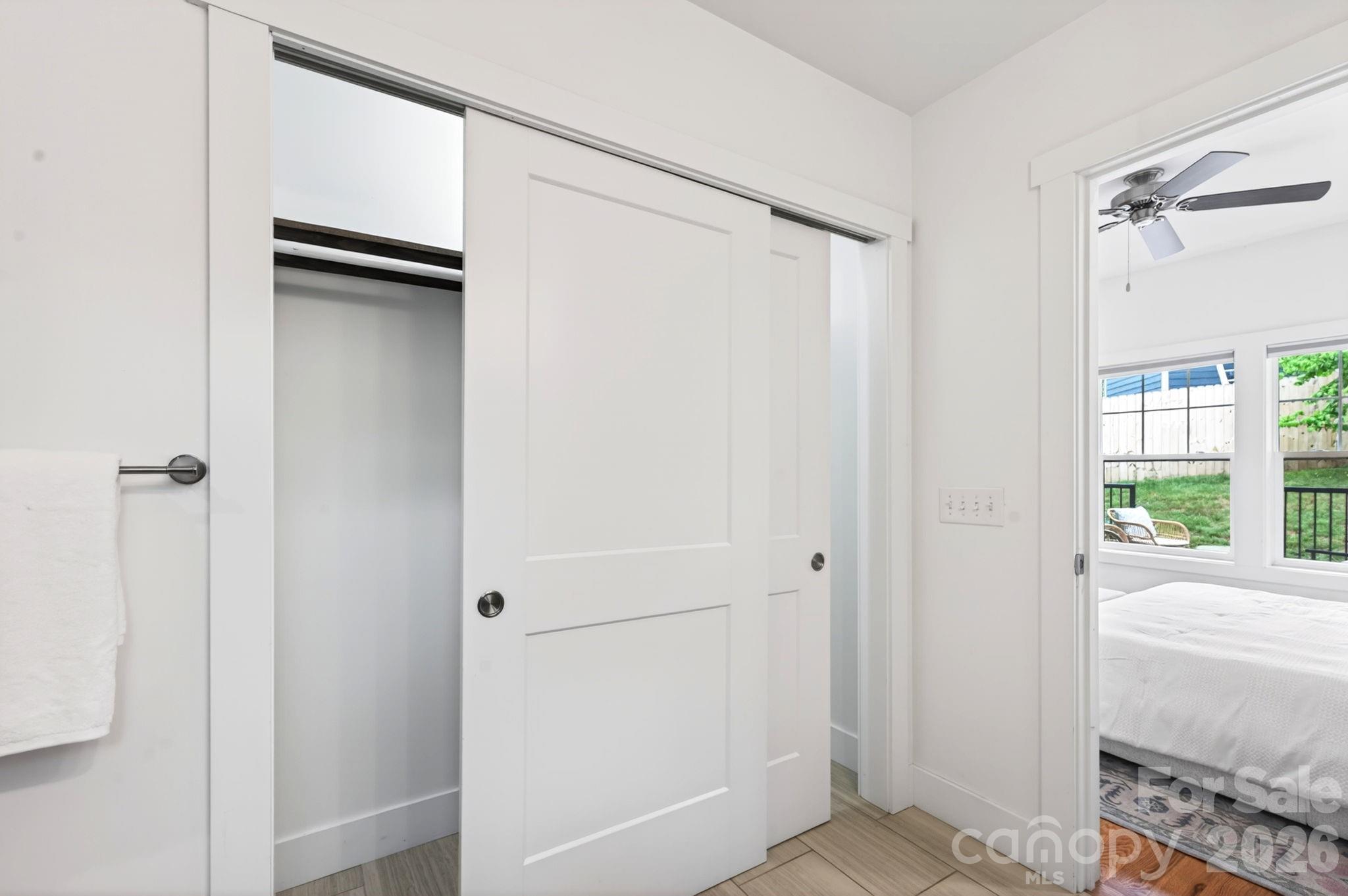 163 Sand Hill Road Asheville NC 28806